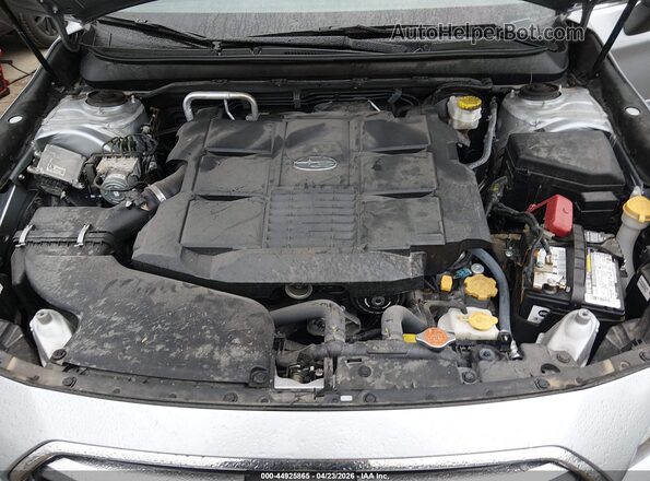 4S3BNEN65K3034635 2019 SUBARU LEGACY Silver Rear view