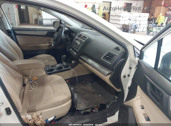 4S4BSABC2K3373473 2019 SUBARU OUTBACK White Front interior view