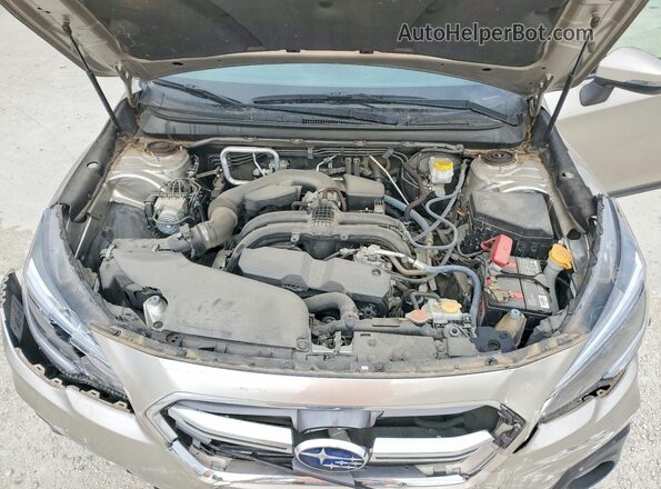 4S4BSAFC0J3297860 2018 SUBARU OUTBACK Silver ძრავის განყოფილების ხედი
