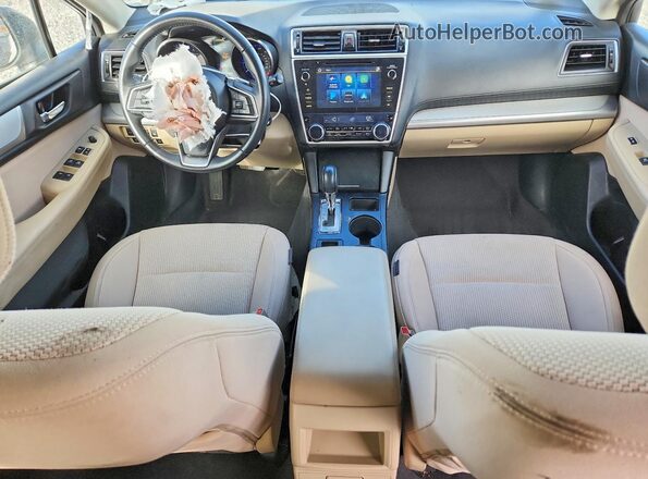 4S4BSAFC9K3369799 2019 SUBARU OUTBACK White Vista del salpicadero