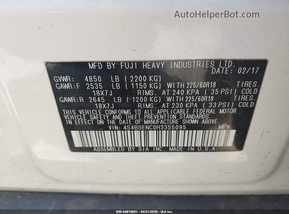 4S4BSENC0H3355095 2017 SUBARU OUTBACK White Widok komory silnika