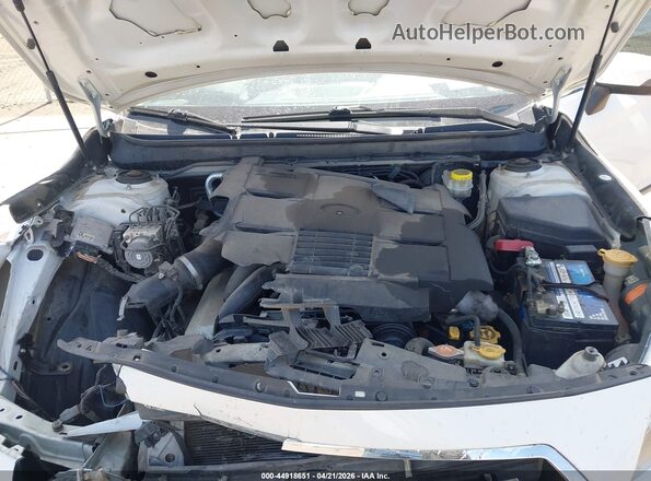 4S4BSENC0H3355095 2017 SUBARU OUTBACK White Widok z tyłu