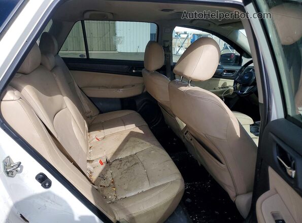 4S4BSENC6J3344270 2018 SUBARU OUTBACK White Vista interior trasera