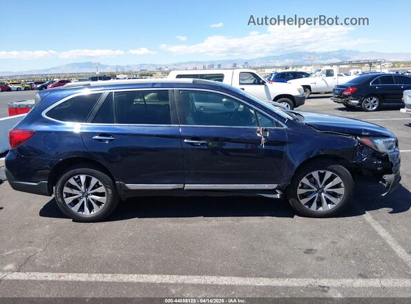 4S4BSETC4J3340575 2018 SUBARU OUTBACK Blue Rear interior view