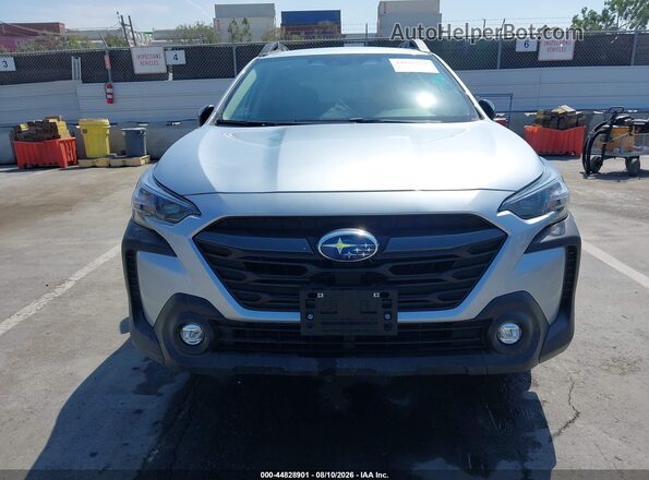 4S4BTADC2S3304485 2025 SUBARU OUTBACK Silver Вид задньої частини салону