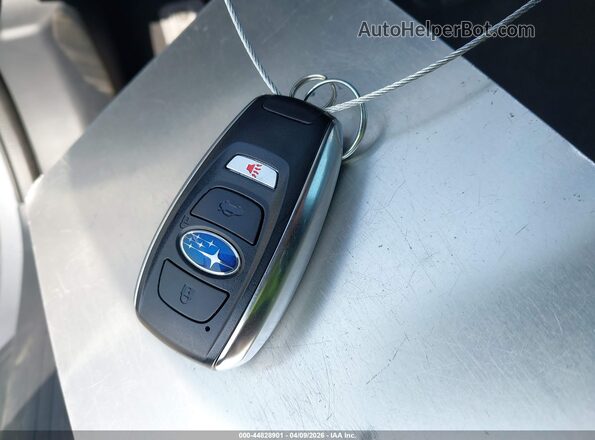 4S4BTADC2S3304485 2025 SUBARU OUTBACK Silver Вид панелі приладів