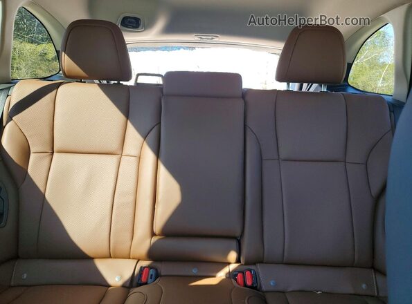 4S4BTAPC7R3145159 2024 SUBARU OUTBACK White უკანა სავარძლების ხედი