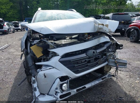 4S4BTGPD3P3156748 2023 SUBARU OUTBACK Silver Սալոնի հետևի տեսք