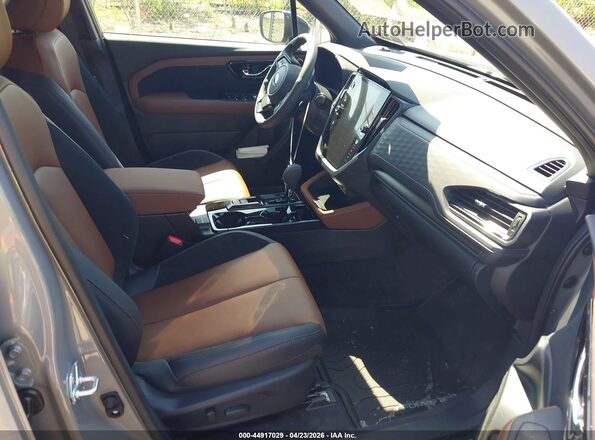4S4SLDT64T3073409 2026 SUBARU FORESTER Gray Vista interior delantera