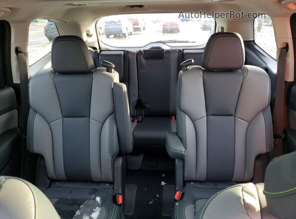 4S4WMAFDXS3440030 2025 SUBARU ASCENT Green Widok tylnych siedzeń
