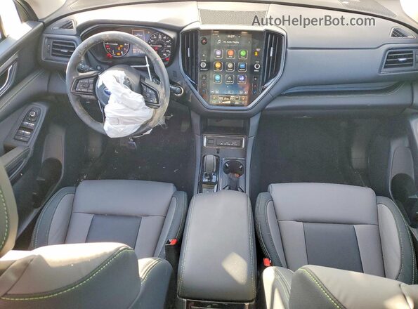 4S4WMAFDXS3440030 2025 SUBARU ASCENT Green Widok deski rozdzielczej
