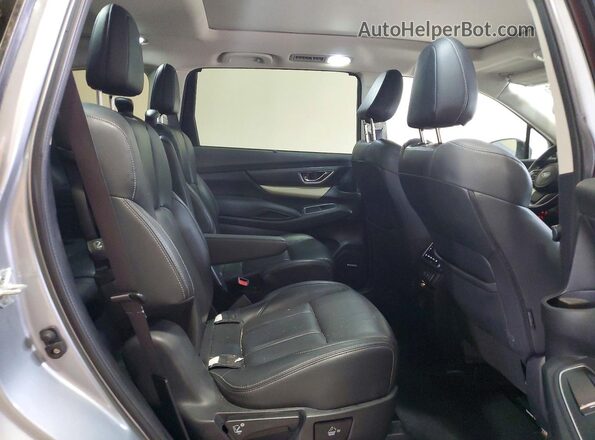 4S4WMAPD9N3404977 2022 SUBARU ASCENT Silver Rear interior view