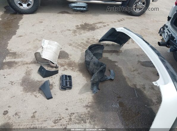 4S4WMAUDXR3410698 2024 SUBARU ASCENT White ხელსაწყოთა პანელის ხედი