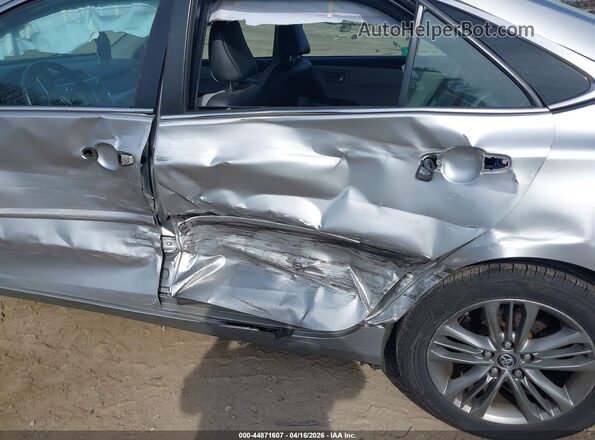 4T1BF1FK1HU674891 2017 TOYOTA CAMRY Silver 
