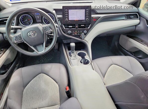 4T1C11AKXMU571375 2021 TOYOTA LE Gray Dashboard view