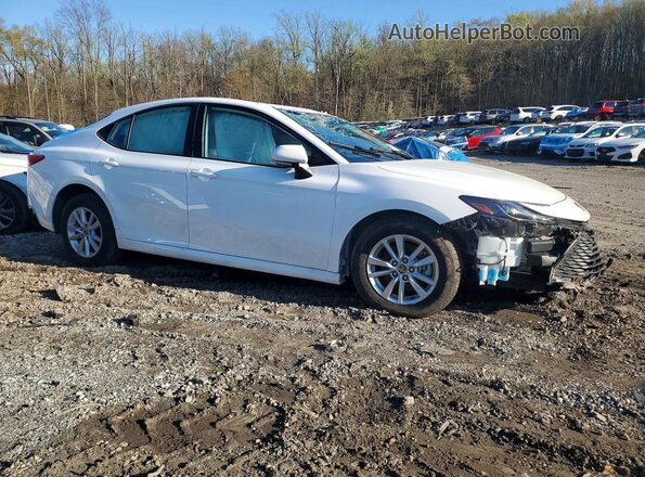 4T1DAACK1SU511015 2025 TOYOTA LE White 