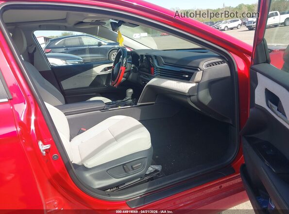 4T1DAACK3TU238256 2026 TOYOTA LE Red Սալոնի դիմացի տեսք