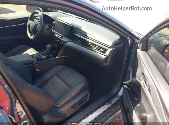 4T1DAACK3TU666263 2026 TOYOTA CAMRY Blue Вид салону спереду