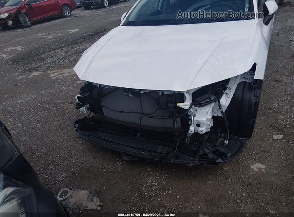 4T1DAACKXTU654532 2026 TOYOTA LE White 