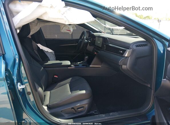 4T1DAACKXTU688177 2026 TOYOTA CAMRY Teal Vista interior delantera