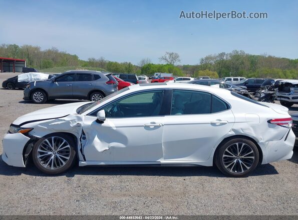 4T1J31AK7LU532596 2020 TOYOTA CAMRY White Widok wnętrza 360 stopni