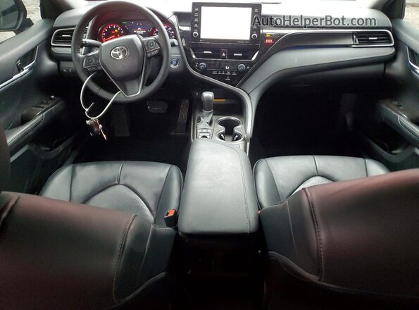 4T1K61BK6MU024695 2021 TOYOTA CAMRY Red Vista del salpicadero