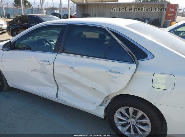 4T4BF1FK6GR563953 2016 TOYOTA LE White 