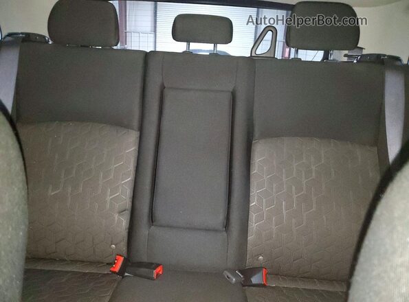 JA4APUAU3NU003137 2022 MITSUBISHI OUTLANDER Silver 