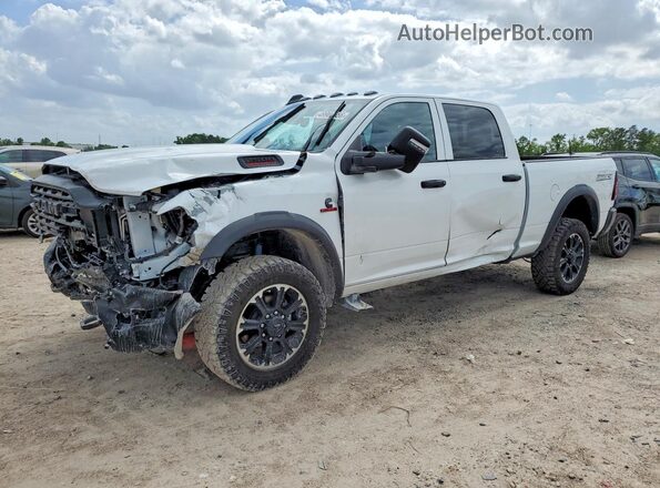 3C63R5CL1TG163690 2026 RAM 2500 Белый Задняя левая четверть