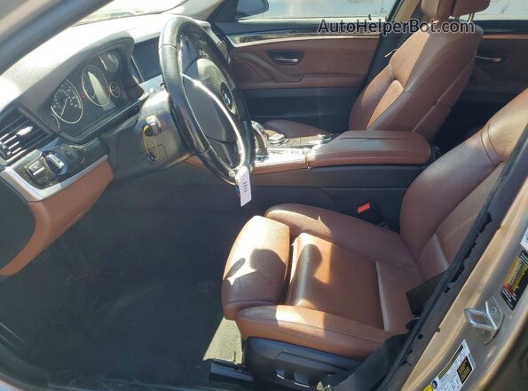 WBA5A7C57GG644208 2016 BMW 5 SERIES Silver Вид панелі приладів