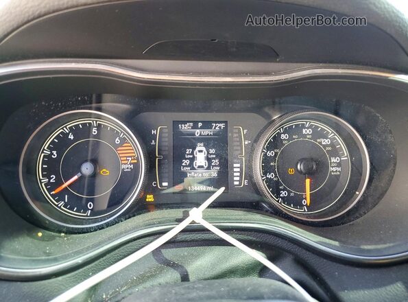 1C4PJMLB6LD626570 2020 JEEP CHEROKEE Gray Հետևի նստատեղերի տեսք