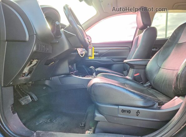JA4AD3A33JJ000597 2018 MITSUBISHI OUTLANDER Gray 