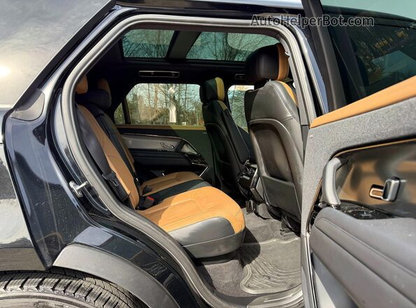 SAL1L9FU1PA110336 2023 LAND ROVER RANGE Black უკანა ხედი