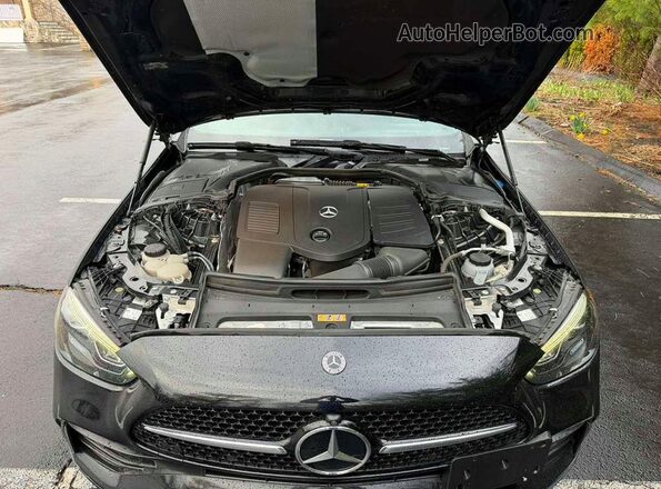W1KAF4HB2NR048835 2022 MERCEDES-BENZ C Black ძრავის განყოფილების ხედი