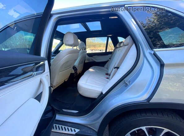 5UXKR0C57H0V66589 2017 BMW X5 Silver 