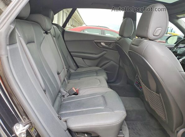 WA1FVBF10KD026871 2019 AUDI Q8 Black Շարժիչի բաժամունքի տեսք