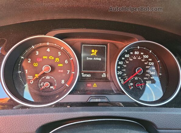 3VW6T7AU7MM000086 2021 VOLKSWAGEN GTI Black Вид задніх сидінь