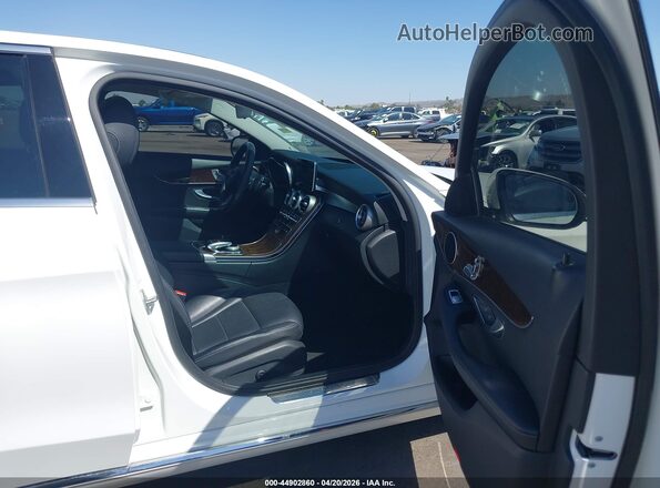 55SWF4JB0GU157103 2016 MERCEDES-BENZ C-CLASS Белый Вид салона спереди