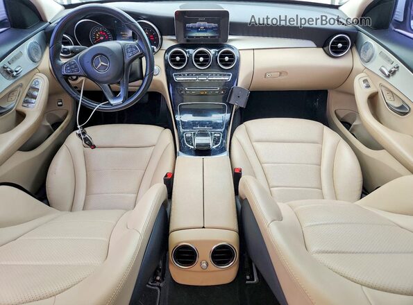 55SWF4JB1GU152184 2016 MERCEDES-BENZ C Белый Вид панели приборов