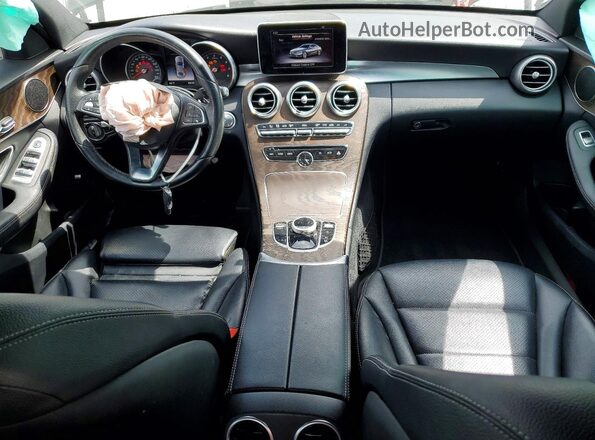 55SWF4JB1JU257069 2018 MERCEDES-BENZ C Black წინა პანელის ხედი