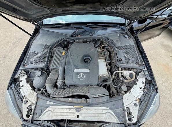 55SWF4JB4JU235776 2018 MERCEDES-BENZ C Black Vista interior delantera