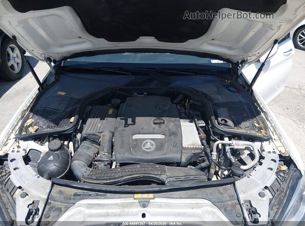 55SWF4JB6GU144419 2016 MERCEDES-BENZ C-CLASS White Widok z tyłu