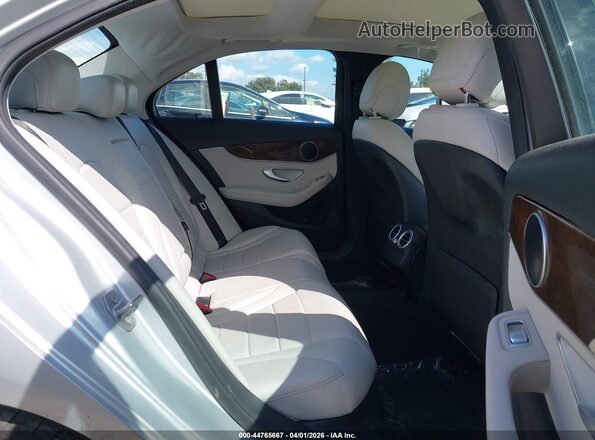 55SWF4JB6GU169742 2016 MERCEDES-BENZ C-CLASS Silver VIN კოდის სტიკერის ხედი