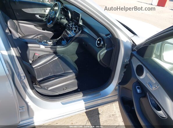55SWF4JB7JU238641 2018 MERCEDES-BENZ C-CLASS Gray Vista interior delantera