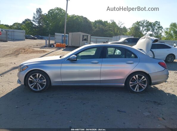 55SWF4JB7JU238641 2018 MERCEDES-BENZ C-CLASS Gray Vista interior trasera