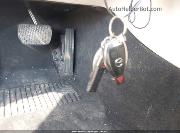 55SWF4JB9JU272208 2018 MERCEDES-BENZ C-CLASS Blue Widok deski rozdzielczej