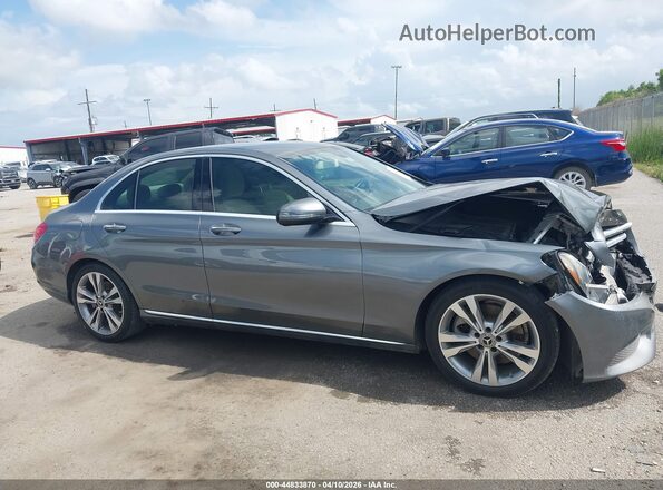55SWF4JBXHU230897 2017 MERCEDES-BENZ C-CLASS Gray Rear interior view