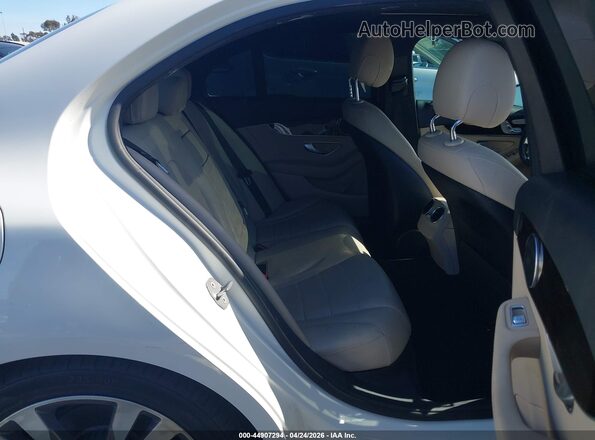 55SWF4JBXJU281144 2018 MERCEDES-BENZ C-CLASS White VIN sticker view