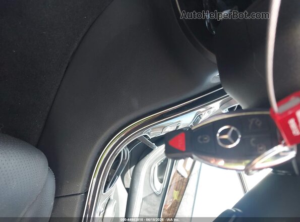 55SWF4KB2JU256401 2018 MERCEDES-BENZ C-CLASS Серебряный Вид панели приборов