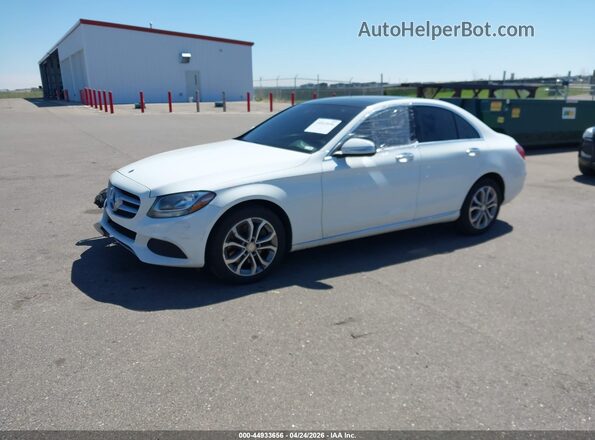 55SWF4KB3HU196980 2017 MERCEDES-BENZ C-CLASS Белый Передняя левая четверть